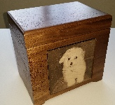 Pet urn